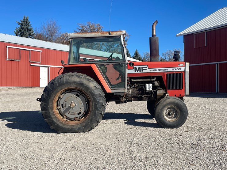 massey-ferguson-2705-image-6