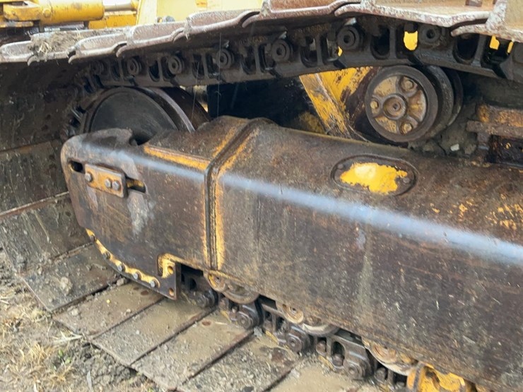 2006-deere-750j-lgp-image-28