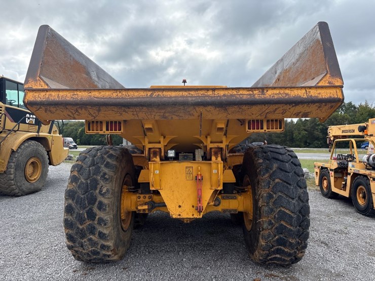 2017-volvo-a25g-image-5