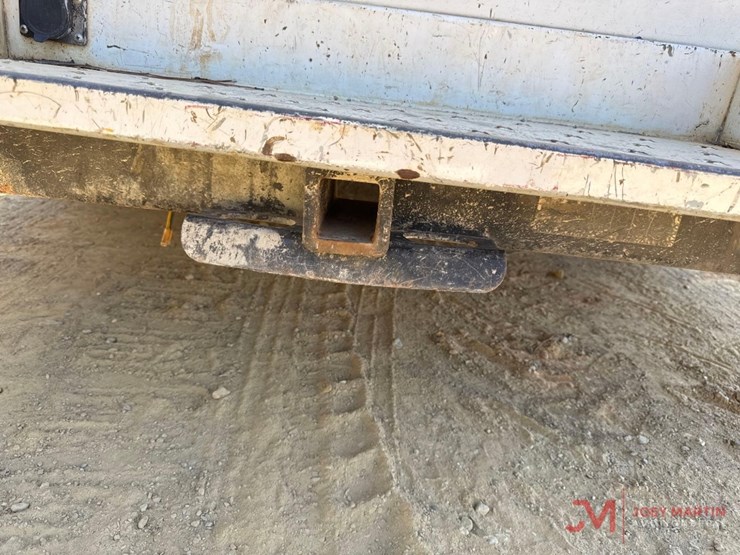 2014-ford-e350-image-12