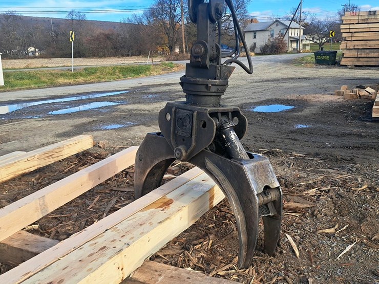 2015-deere-437d-image-29