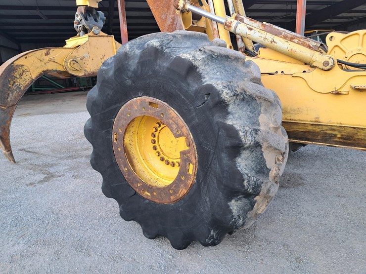 2006-john-deere-6081-image-46