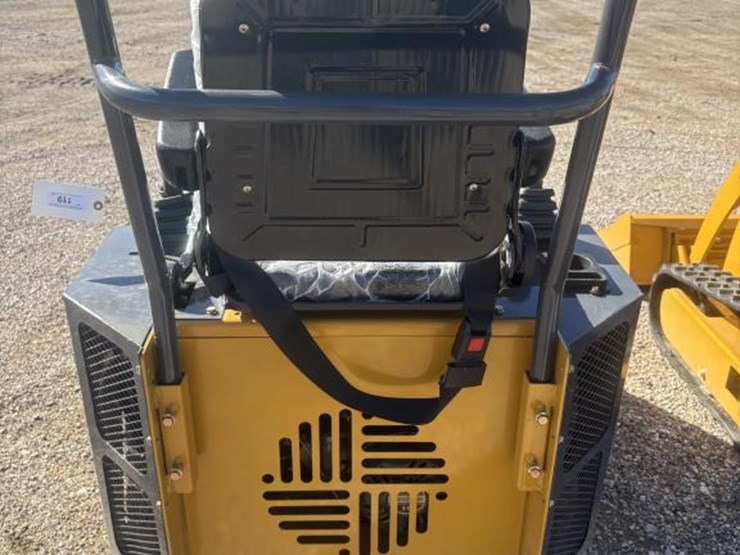 #119-•-sdll80-mini-skid-steer-loader-image-5