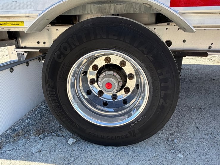 2024-doonan-titanium-image-11