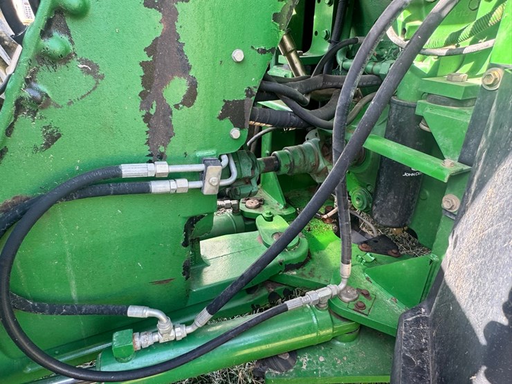2004-john-deere-9220-image-23