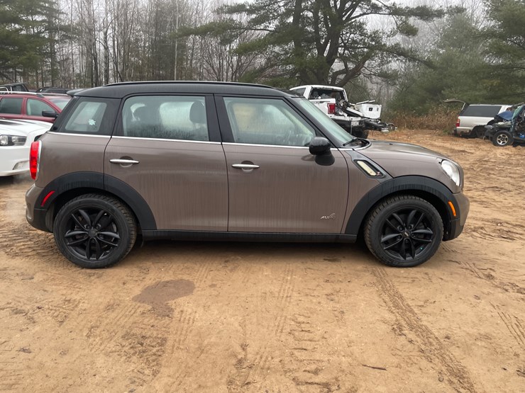#270-•-2012-mini-cooper-s-countryman-all4-(rhinelander,-wi)(title-in-delay)-image-7