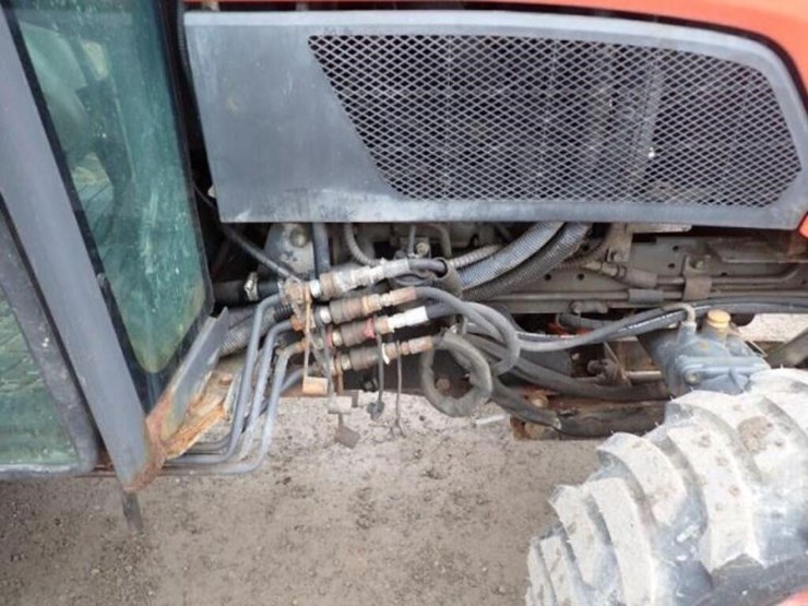 2017-kubota-b2650hsd-image-55