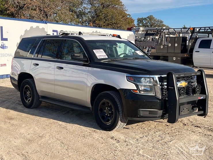 chevrolet-tahoe-image-2