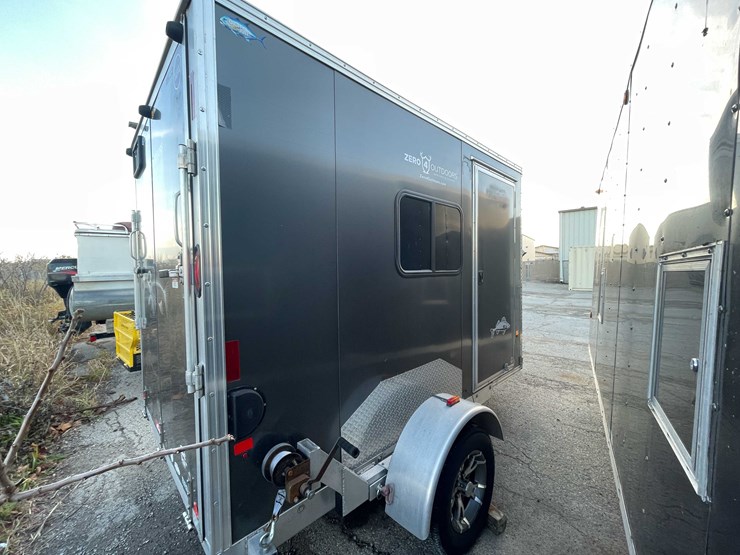 #1399-•-2018-zero-4-outdoors-6'-x-10'-all-aluminum-drop-down-ice-shanty-(of)-image-4