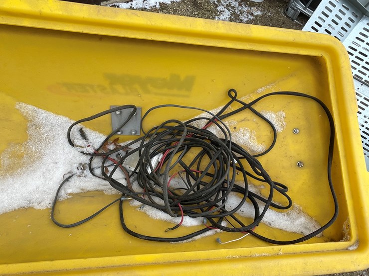 #2712-•-meyer-baster-salter-(fall-creek,-wi)-image-9