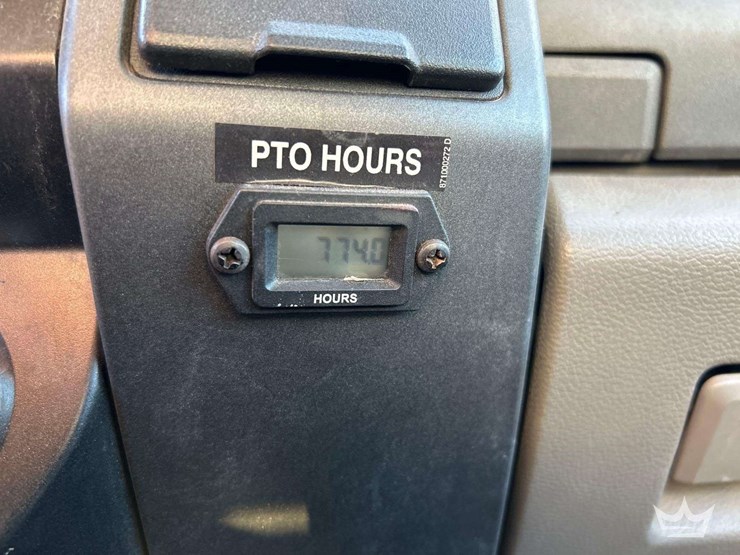 2019-ford-f550-image-17