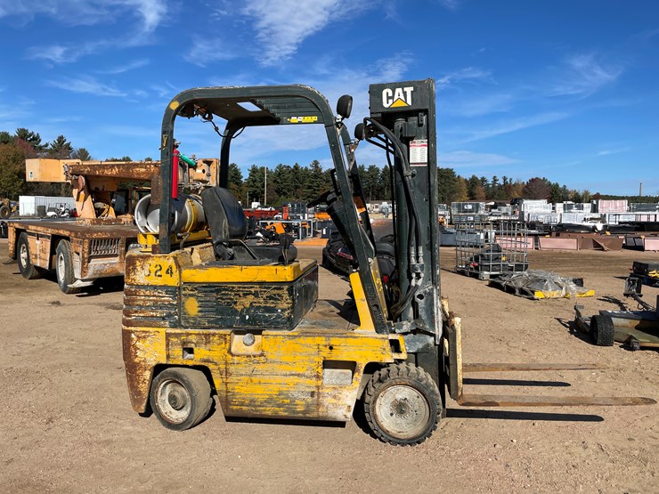 #471-•-cat-tc60e-lp-forklift-(mosinee,-wi)-image-3
