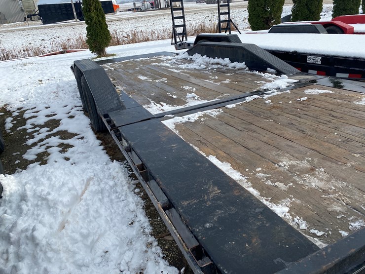 #1303-•-2019-pj-22.5'-tandem-axle-tilt-deck-trailer-(st.-nazianz,-wi)-image-5