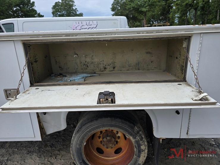 2012-ford-f450-xl-image-13