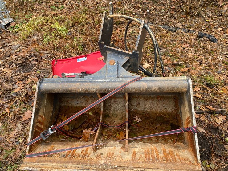 2023-kubota-kx080-4-image-15