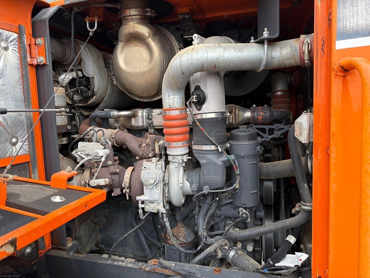 2015-doosan-dl350-5-image-8