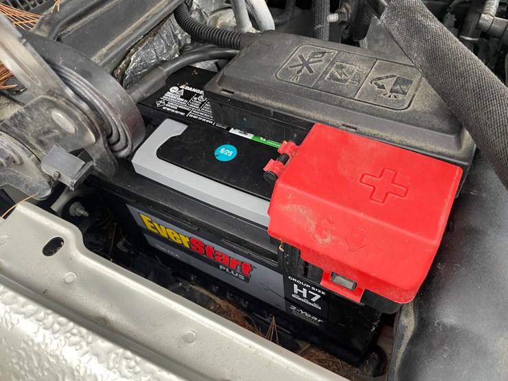 2015-gmc-yukon-slt-image-51