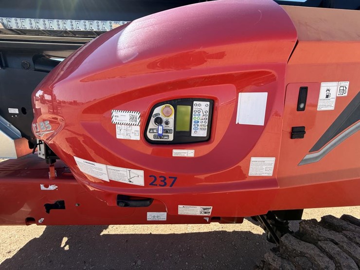 #1019-•-2020-manitou-tj85-manlift-image-23