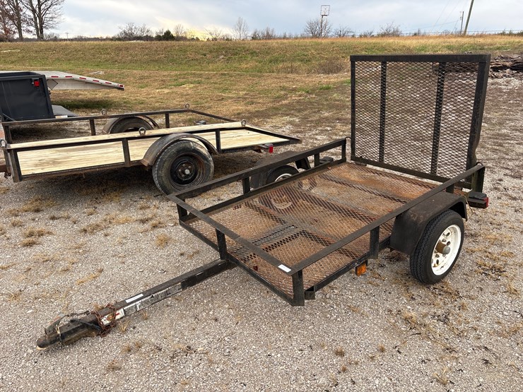 #29777-•-4’-x-6’-single-axle-tag-trailer-image-1