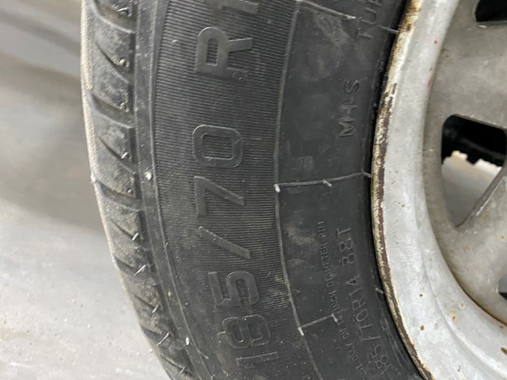 #1304-•-grimmer-schmidt-375d-towable-air-compressor-(st.-nazianz,-wi)-image-12