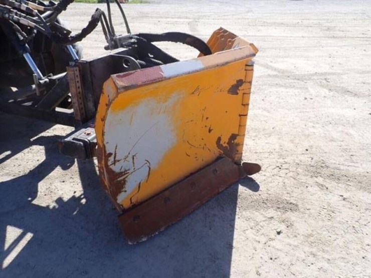 2008-kubota-m7040d-image-49