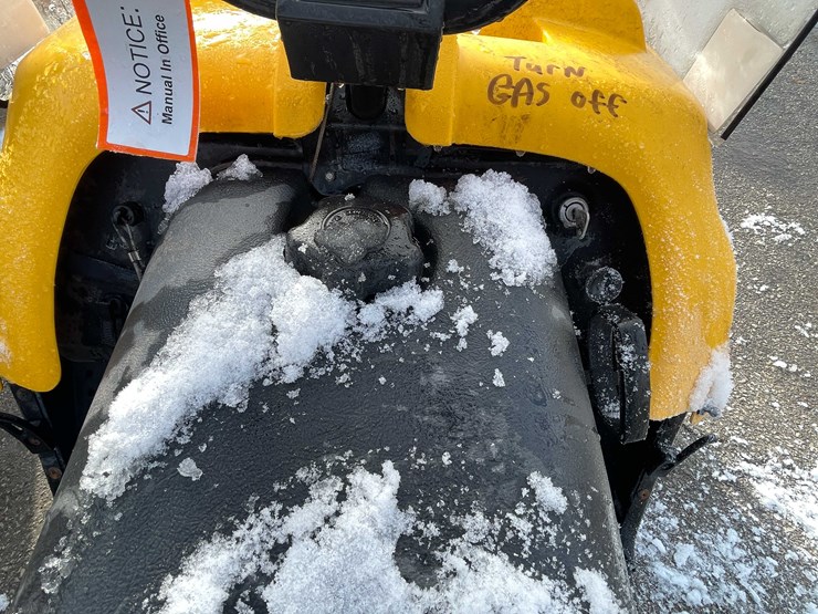 #8701-•-1996-skidoo-(has-registration)-image-11