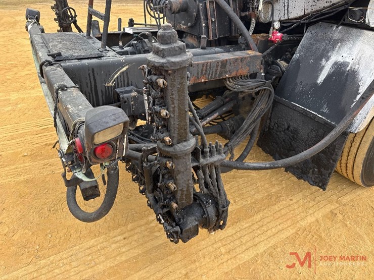 2008-sterling-l7500-image-14