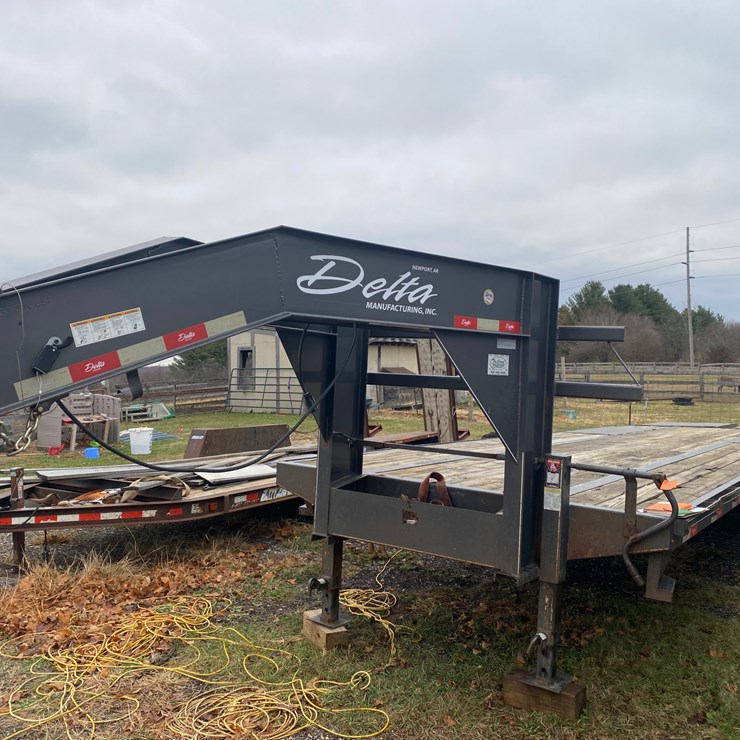 #300 • 2020 Delta Tandem Dually Gooseneck Trailer (Lake Geneva, WI) (Has WI Title)