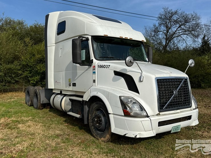 2012-volvo-vnl-truck,-vin-#-4v4nc9ej3cn557564-image-9