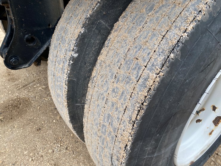 #1030-•-2014-northern-6000-gallon-semi-manure-tanker-trailer(has-wi-title)-(kewaunee,-wi)-image-35