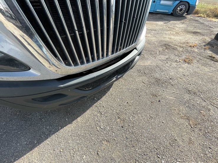 #200-•-2016-international-semi-tractor-(title-in-delay)-(denmark,-wi)-image-49