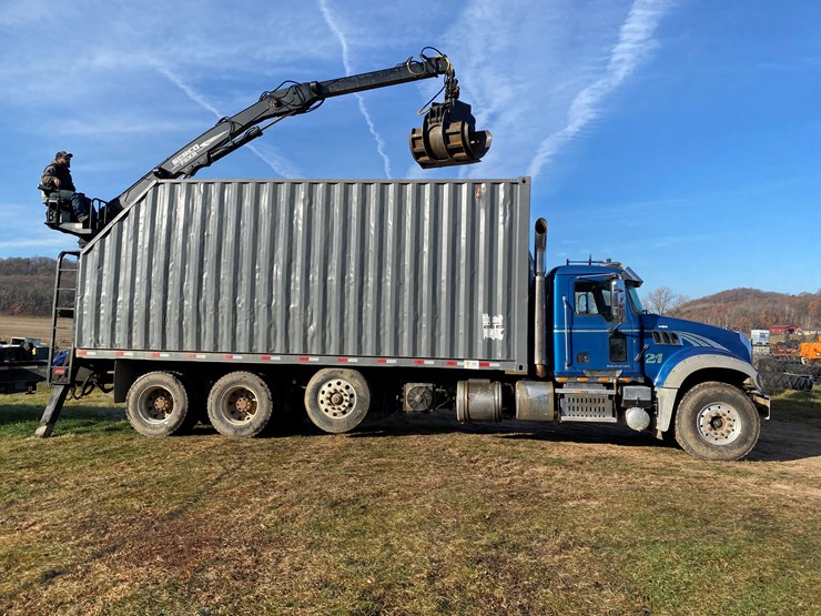 #207-•-2015-mack-grapple-truck-(has-wi-title)-(colfax,-wi)-image-12