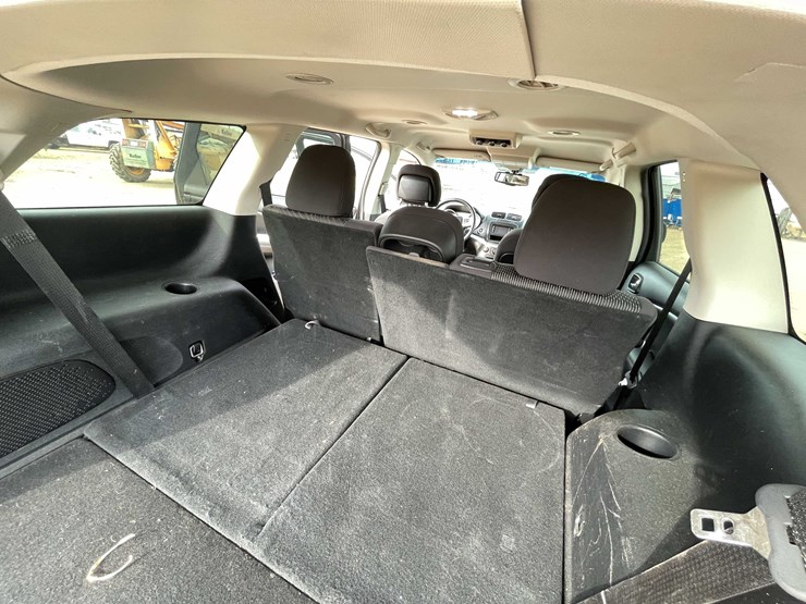 2013-dodge-journey-image-69