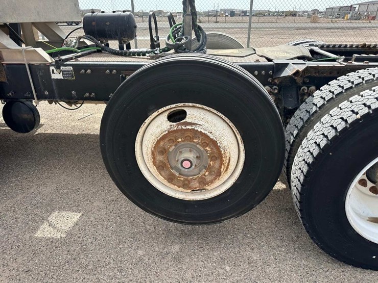 2011-mack-chu-(pinnacle)-image-5