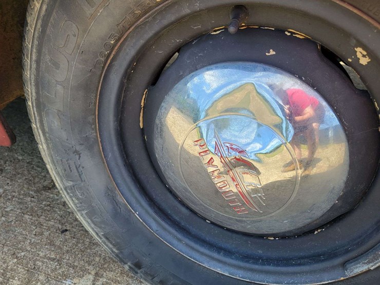 1948-plymouth-special-deluxe-image-32