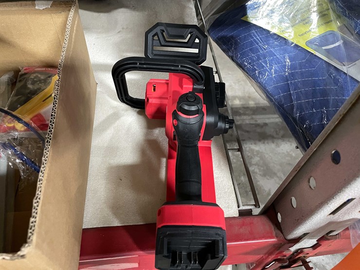 #8718-•-new-milwaukee-compatible-18v-chainsaw-(t14)-image-8