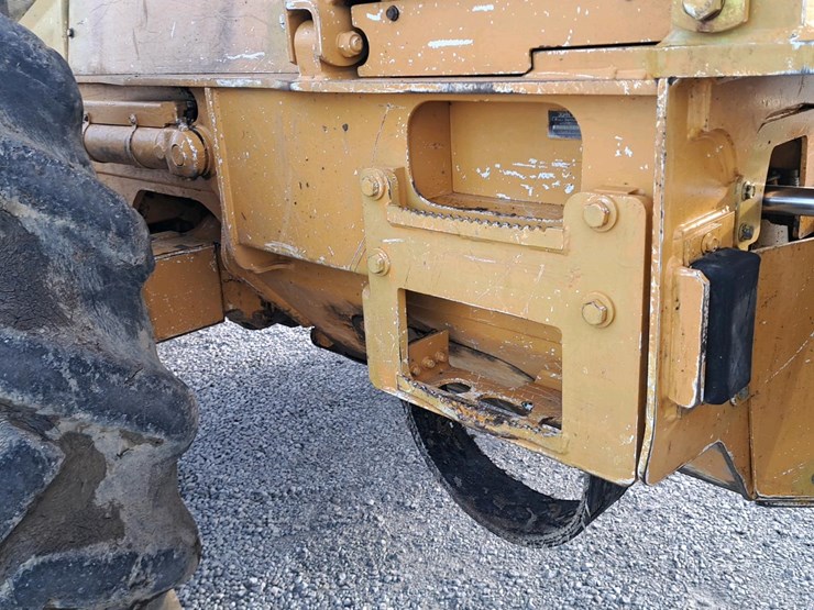 1994-deere-640e-image-24