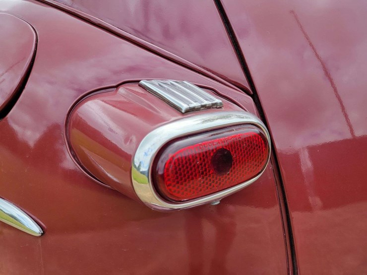 1948-ford-sedan-image-60