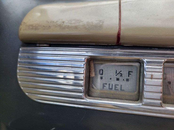 1948-ford-sedan-image-79