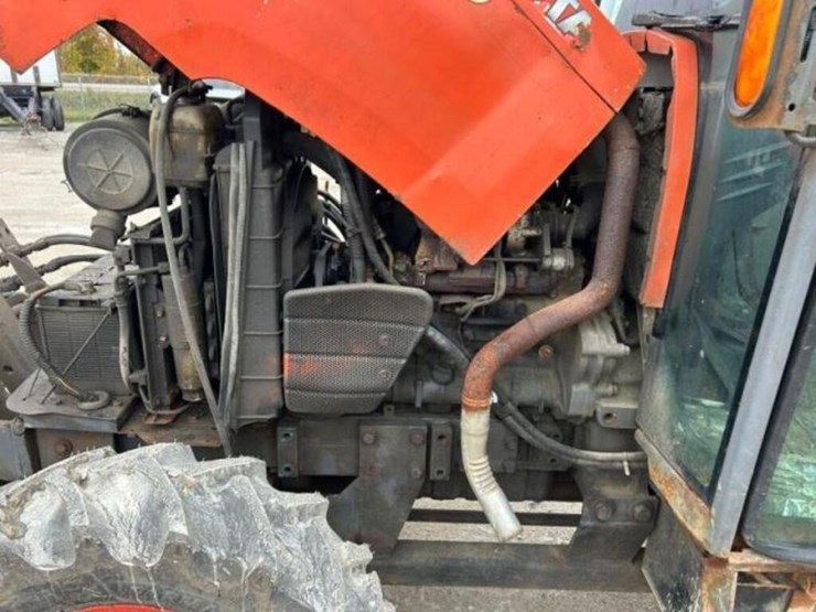 2008-kubota-m7040d-image-21