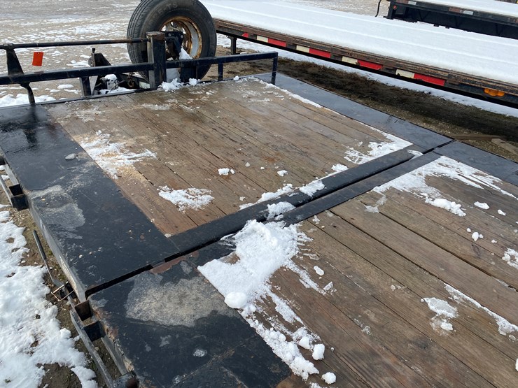 #1303-•-2019-pj-22.5'-tandem-axle-tilt-deck-trailer-(st.-nazianz,-wi)-image-19