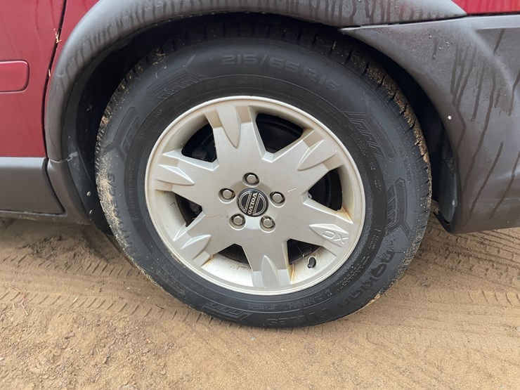 2006-volvo-xc70-image-17