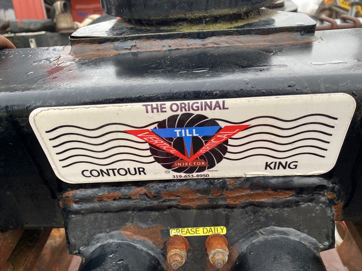 #8482-•-(7)-contour-king-vertical-till-injector-units-(new-holstein,-wi)-image-22