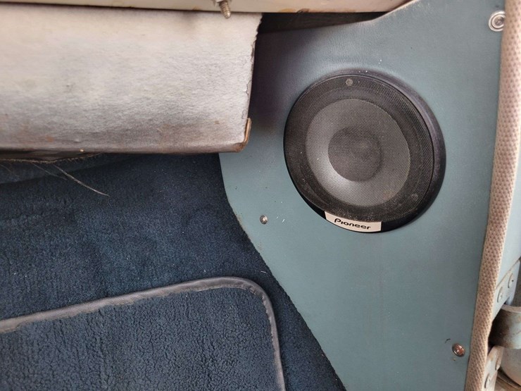 1951-dodge-sedan-image-75