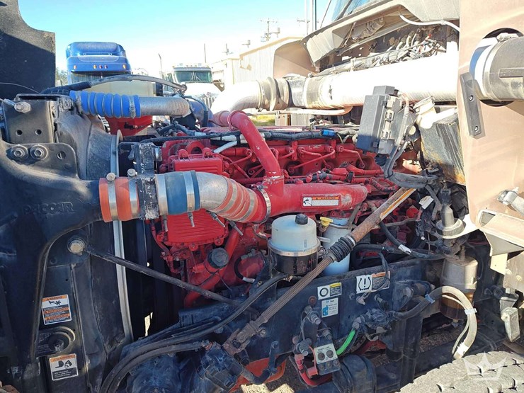 2012-kenworth-t800-image-53