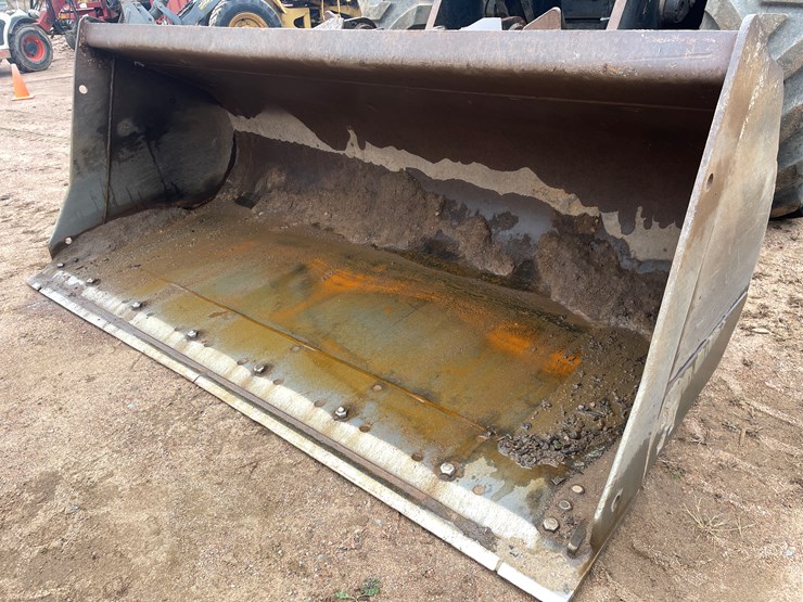 2011-case-821f-image-18