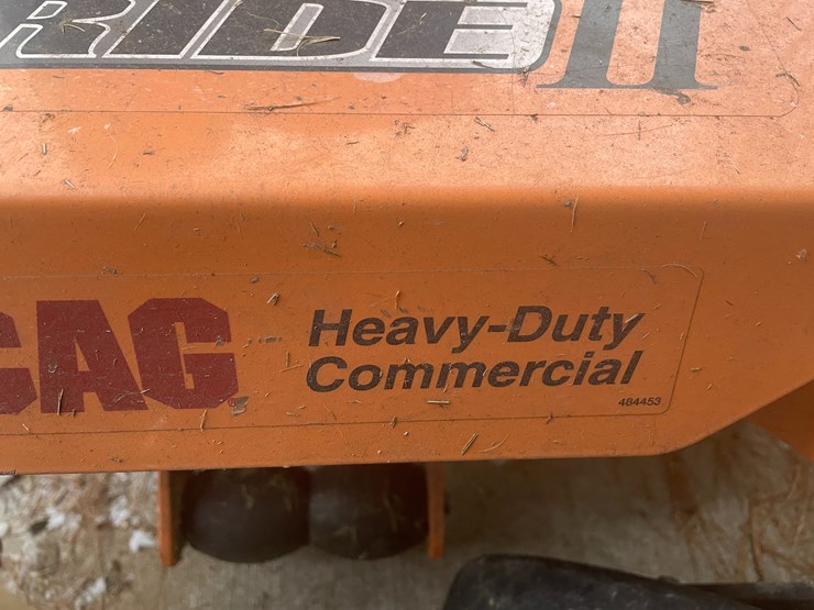 #2702-•-scag-v-ride-lawn-mower-(fall-creek,-wi)-image-11