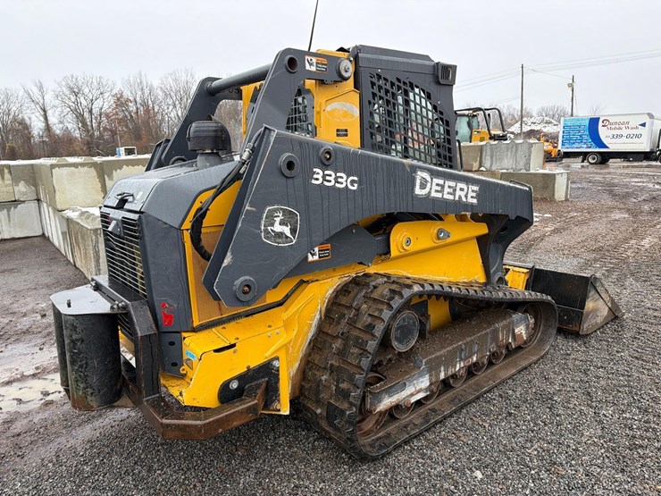 2020-deere-333g-image-4