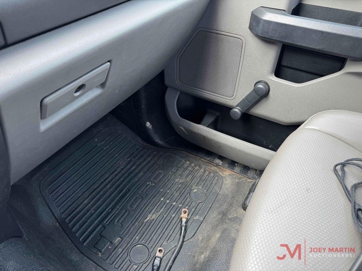 2019-ford-f250-xl-image-19