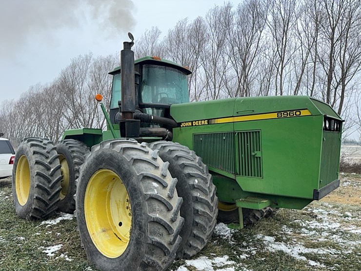 1991-john-deere-8960-image-34